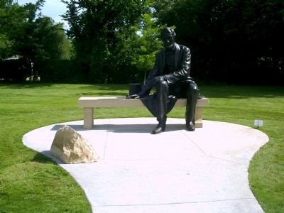 Abraham Lincoln Marker and Statue image. Click for full size.