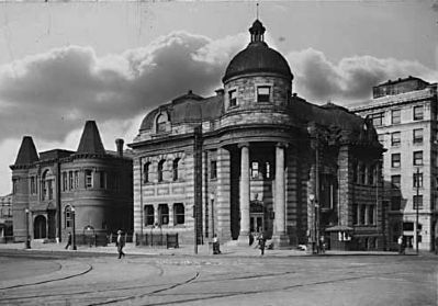 Vancouver Carnegie Library (1902) - Photo Courtesy of the Vancouver Public Library image. Click for full size.