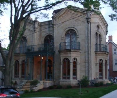 Pierce House image. Click for full size.