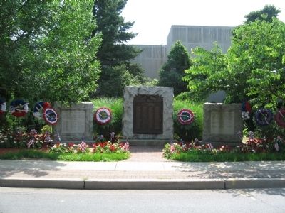 Hawthorne World War II, World War I, Korea and Vietnam Monuments. Click for full size. Hawthorne World War II, World War I, Korea and Vietnam Monuments image. Click for full size.