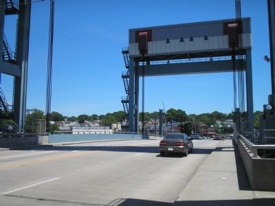 Current Rutgers Bridge image. Click for full size.