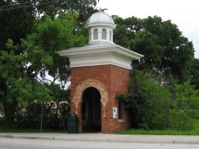 Bus Shelter and George Washington Junior High School Marker image. Click for full size.