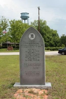 Olar S.C. Marker, backside . Low Country Road / 3rd Street (State Road 64) in background image. Click for full size.