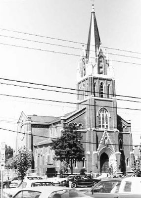 St. Peter's Church. Click for full size. St. Peter's Church image. Click for full size.