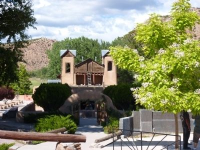 Santuario de Chimayo image. Click for full size.