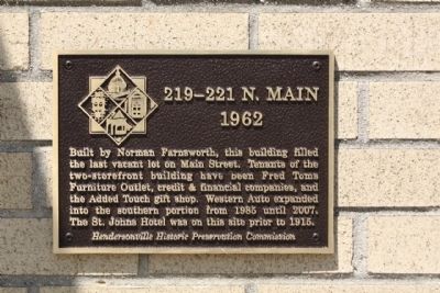 219- 221 N. Main Marker image. Click for full size.