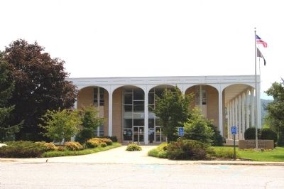 Towns County Courthouse image. Click for full size.