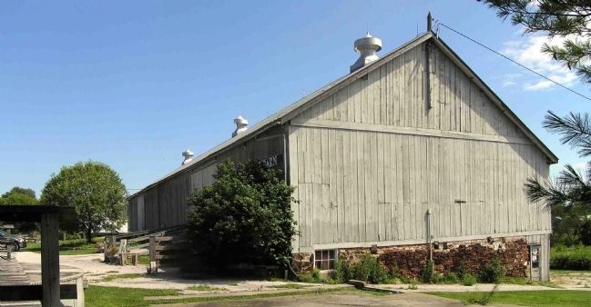 The Festhalle Barn in the village of Amana image. Click for full size.