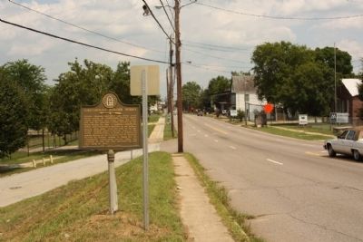 Confederate Powder Works Marker, looking east along Broad Street image. Click for full size.