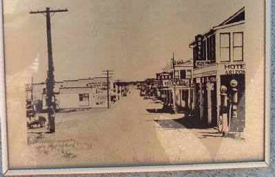 Photo Displayed on Marker. Click for full size. Photo Displayed on Marker image. Click for full size.
