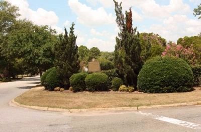 Summerville Cemetery Marker, seen at Cummings (l) and John Roads image. Click for full size.