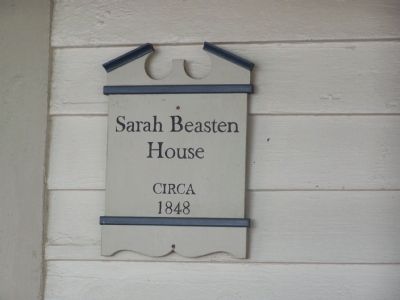 Sarah Beaston House image. Click for full size.