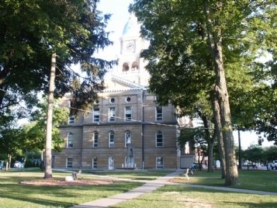 Hillsdale County Courthouse image. Click for full size.