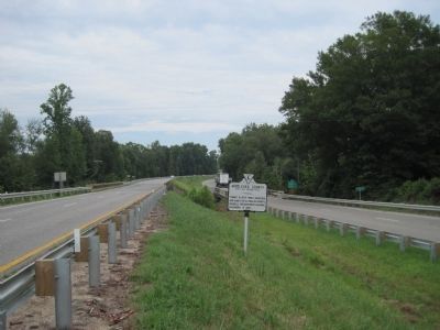Middlesex County / Gloucester County Marker. Click for full size. Middlesex County / Gloucester County Marker image. Click for full size.