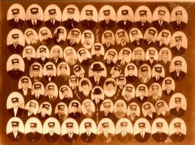 Group Picture of Fresno Traction Company Employees From 1915 image. Click for full size.