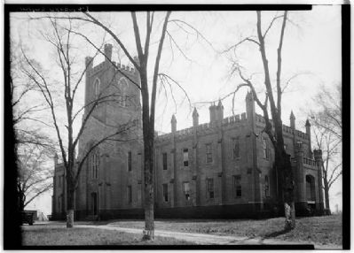 Southern University's Main Hall. Click for full size. Southern University's Main Hall image. Click for full size.
