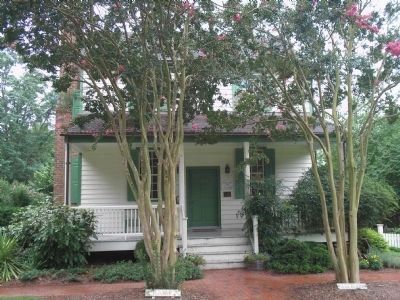 Dickson House image. Click for full size.