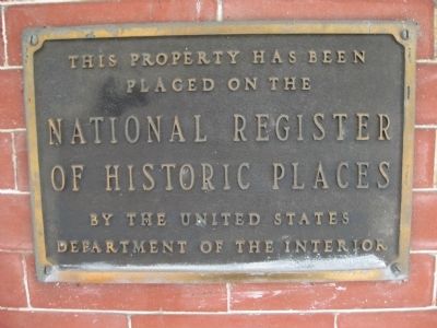 Hutchinson House NRHP Plaque image. Click for full size.