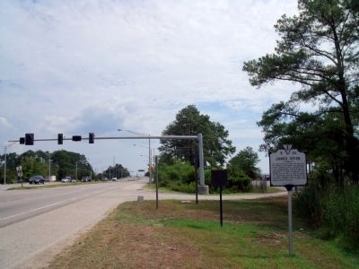 US Rt 17 (facing north). Click for full size. US Rt 17 (facing north) image. Click for full size.