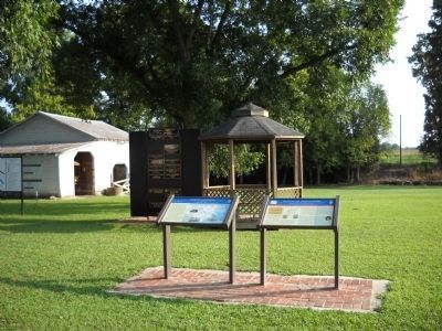 Markers on the Averasboro Battlefield. Click for full size. Markers on the Averasboro Battlefield image. Click for full size.