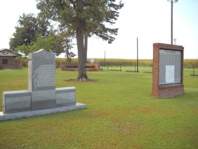 Markers in Chicora Cemetery image. Click for full size.