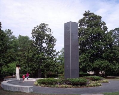 Vietnam War Monument Plaza image. Click for full size.