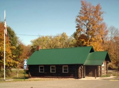 2007 Photo of the Veedersburg " Scout Cabin " image. Click for full size.