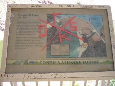 Roosevelt Dam Marker. Click for full size. Roosevelt Dam Marker image. Click for full size.