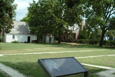 George Washingtons Birthplace Marker withe Replica Colonial House and Kitchen in Background image. Click for full size.