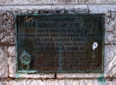 To Commemorate The Wabash and Erie Canal Marker image. Click for full size.