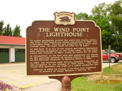 The Wind Point Lighthouse Marker image. Click for full size.