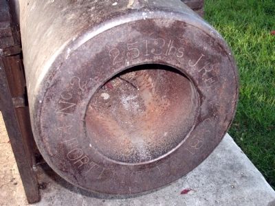 Muzzle of Siege Howitzer image. Click for full size.