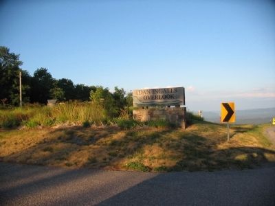 Entrance to the Ingalls Overlook. Click for full size. Entrance to the Ingalls Overlook image. Click for full size.