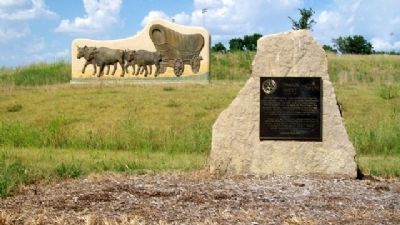Trails West Sculpture and Marker image. Click for full size.