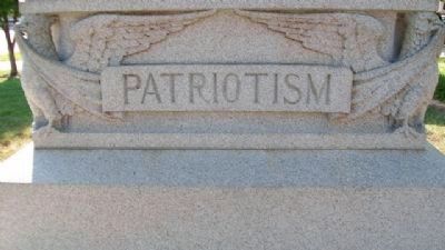 Paola Veterans' Memorial - Patriotism image. Click for full size.