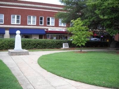 Markers in Lexington image. Click for full size.