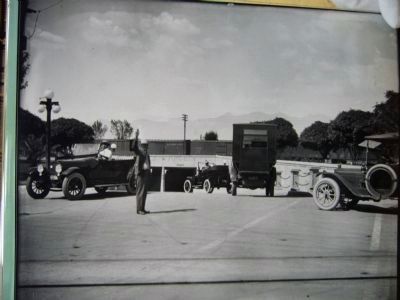 Historic Fourth Avenue Underpass, circa 1917. Click for full size. Historic Fourth Avenue Underpass, circa 1917 image. Click for full size.