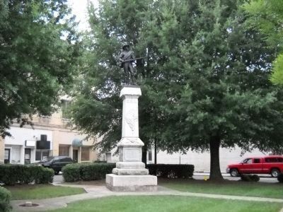 Monument in Lexington image. Click for full size.