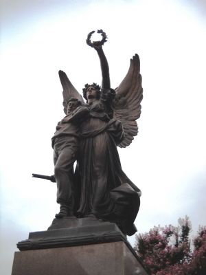 Closeup of Statues image. Click for full size.
