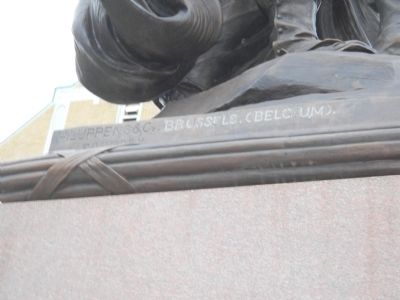 Sculptor�s Mark image. Click for full size.