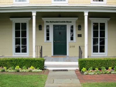 Conklin House - view of entrance image. Click for full size.