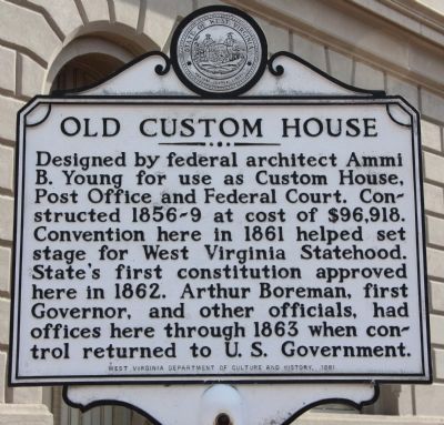 Old Custom House Marker image. Click for full size.