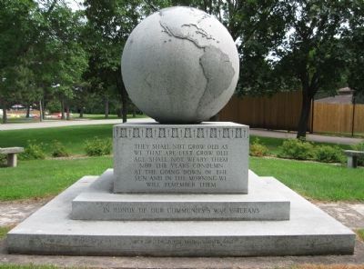 War Veterans Monument image. Click for full size.