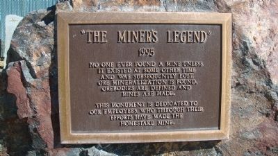 Nearby 1995 Monument: "The Miner's Legend" image. Click for full size.
