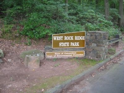 Entrance to West Rock Ridge State Park image. Click for full size.