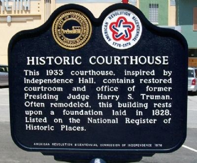 Historic Courthouse Marker. Click for full size. Historic Courthouse Marker image. Click for full size.