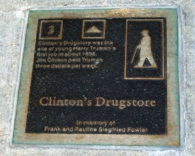 Clinton's Drugstore Marker image. Click for full size.