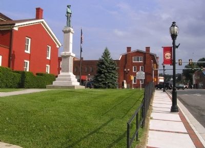 Wide view of the Pearisburg Marker image. Click for full size.