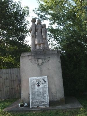 1976 Statue and Dedication of " Cairo Memorial Park ". Click for full size. 1976 Statue and Dedication of " Cairo Memorial Park " image. Click for full size.
