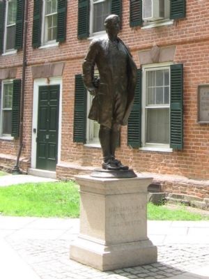 Nathan Hale Statue. Click for full size. Nathan Hale Statue image. Click for full size.
